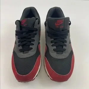 Nike Shoes Nike Air Max Essential Gym Red Anthracite Sneakers
